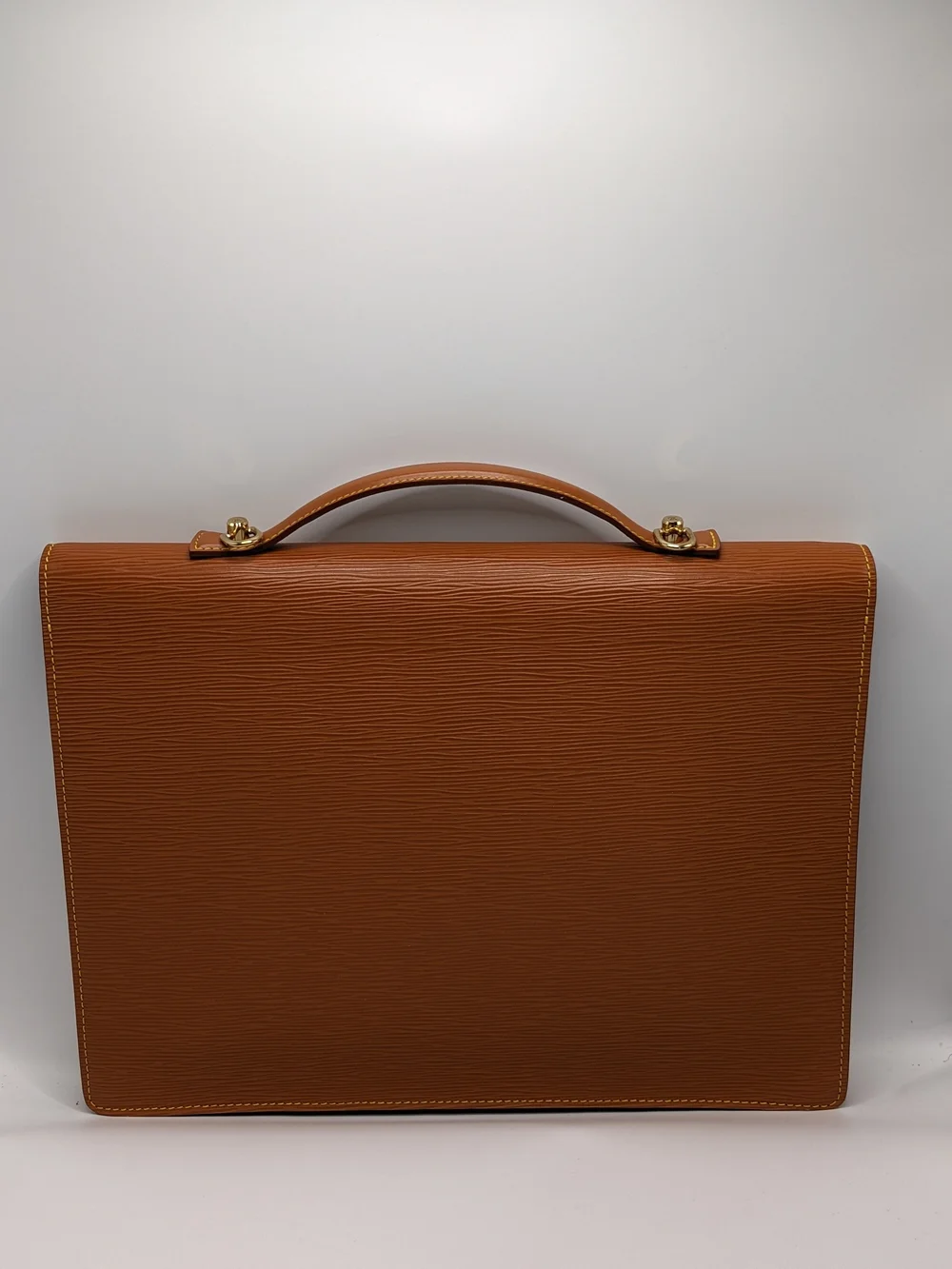 Louis Vuitton Tan Epi Leather Briefcase with Gold Hardware